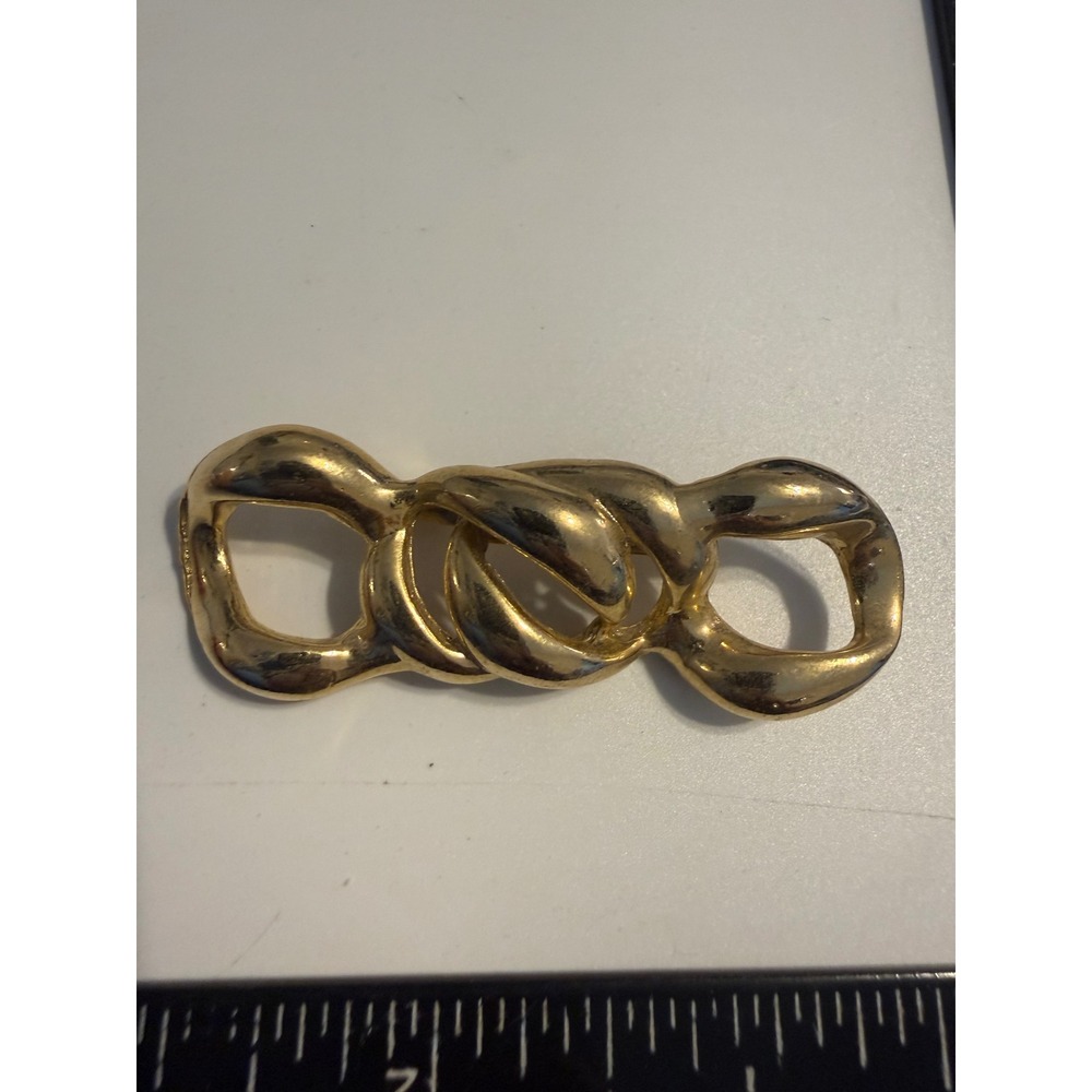 Gold Tone Interlocking Curb Link Brooch Chunky Chain Statement Pin 2.5 Inch